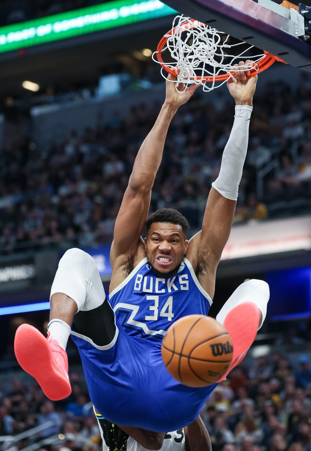 面吸引了众 面吸引了众