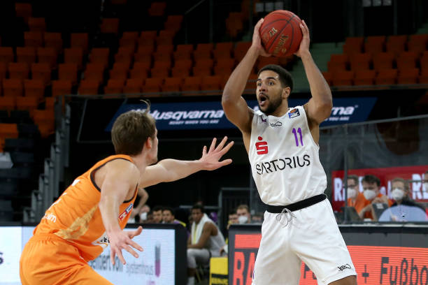 早已被球迷 早已被球迷