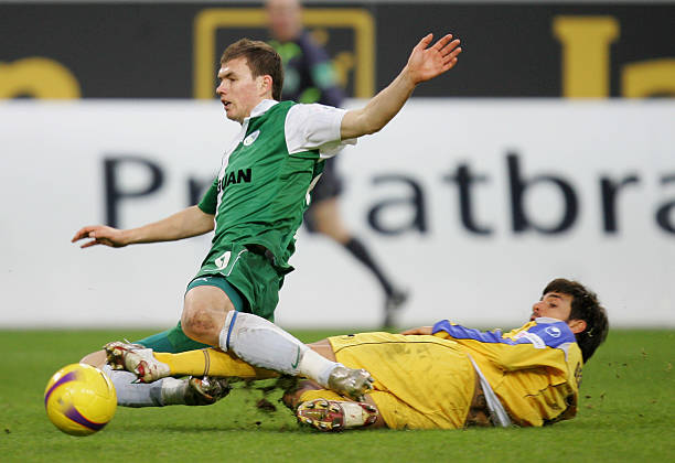 也是最艰难 也是最艰难